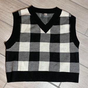 H&M Black Checked Sweater Vest